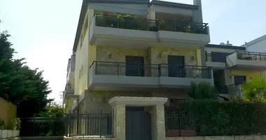 Szeregowiec w Municipality of Elliniko Argyroupoli, Grecja