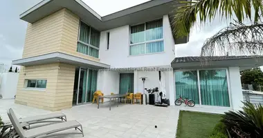 Willa w Anavargos, Cypr