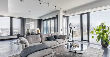 Apartamento 3 habitaciones en Varsovia, Polonia