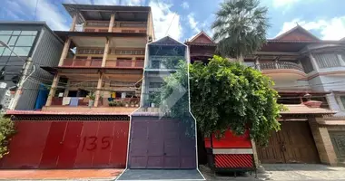 Дом 4 комнаты в Sangkat Tuol Svay Prey Ti Pir, Камбоджа