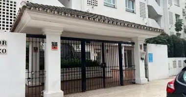 3 bedroom apartment in San Pedro Alcantara, Spain