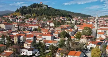8 room house in Grad Sinj, Croatia