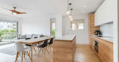 Apartamento 3 habitaciones en Kotor, Montenegro