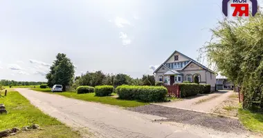 Casa en Barsuki, Belarús