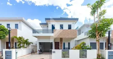 Villa de 3 habitaciones en Krous, Camboya