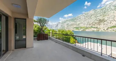 Wohnung 3 zimmer in Muo, Montenegro