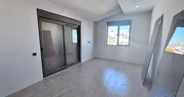 Apartamento 4 habitaciones en Konyaalti, Turquía