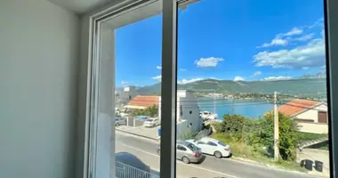 Квартира 2 спальни в Луштица, Черногория