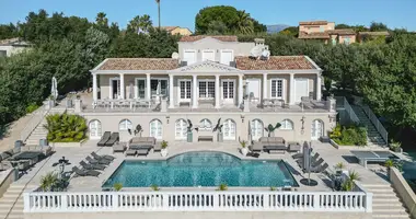 Villa 8 chambres dans France