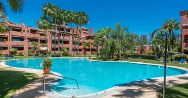 Apartamento 2 habitaciones en San Pedro Alcantara, Španjolska