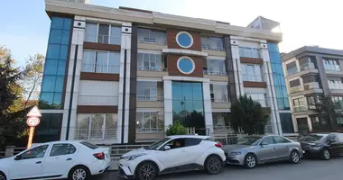 Mieszkanie 4 pokoi w Demiryolu Caddesi, Turcja