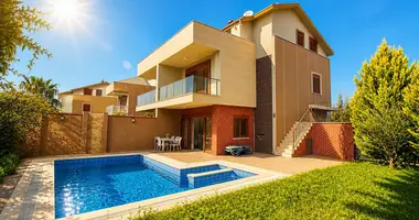 Maison 4 chambres dans Serik, Turquie