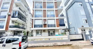 Wohnung 3 zimmer in Muratpasa, Türkei