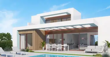 Villa 3 bedrooms in Entrenaranjos, Spain