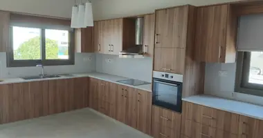 Apartamento 3 habitaciones en Pafos, Chipre