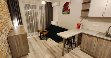 Квартира 2 комнаты в Варшава, Польша