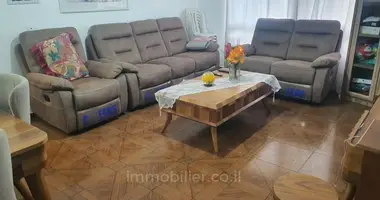 Квартира 3 комнаты в Нагария, Израиль
