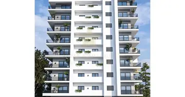 Apartamento 5 habitaciones en Portimao, Portugal