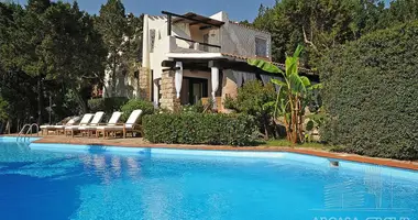 Villa en Porto Cervo, Italia