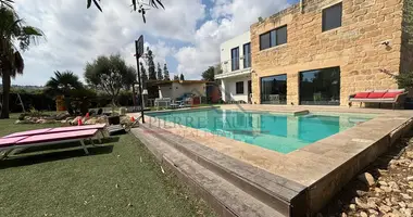Dom 4 pokoi w Bahar ic Caghaq, Malta