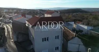 5 bedroom house in Jadranovo, Croatia