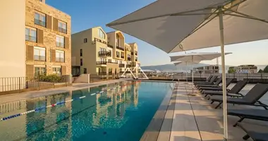 Apartamento 3 habitaciones en Tivat, Montenegro