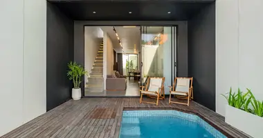 Reihenhaus 3 zimmer in Kerobokan Kelod, Indonesien