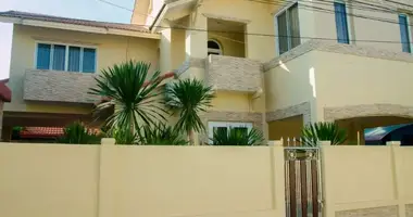Villa 3 bedrooms in Pattaya City, Thailand