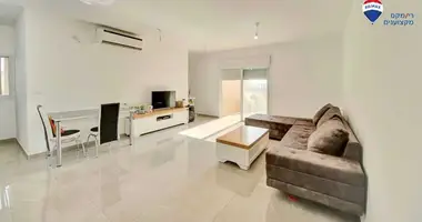 Appartement 4 chambres dans Hadera, Israël