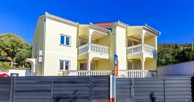 Villa 5 bedrooms in Dramalj, Croatia