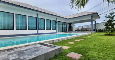 Maison 4 chambres dans Nong Prue, Thaïlande