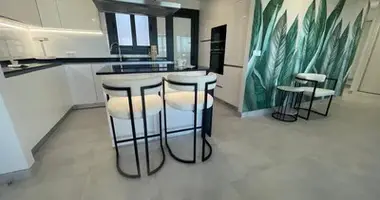 Mieszkanie 3 pokoi w Estepona, Hiszpania