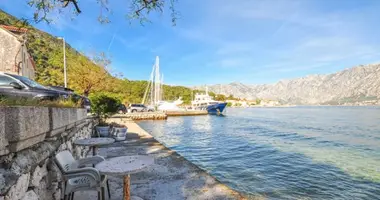 3 bedroom house in Prcanj, Montenegro