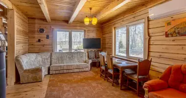 Дом в Geniakalnis, Литва