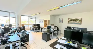 Büro 320 m² in Kato Polemidia, Zypern