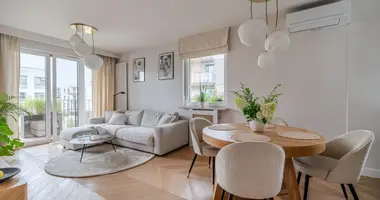 Apartamento 3 habitaciones en Varsovia, Polonia