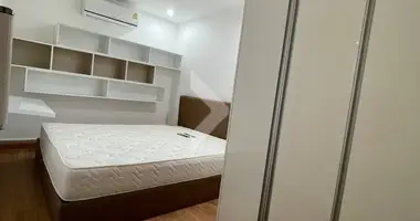 Apartamento independiente Piso independiente 1 habitación en Sangkat Phsar Depou Ti Muoy, Camboya