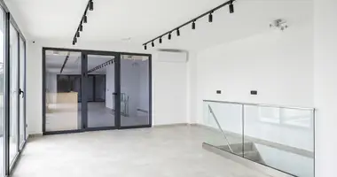 Gewerbefläche 156 m² in Budva, Montenegro