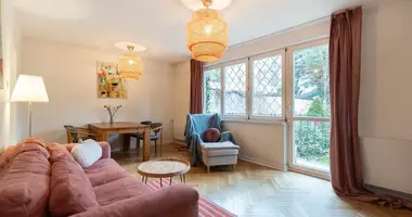 Casa 4 habitaciones en Varsovia, Polonia