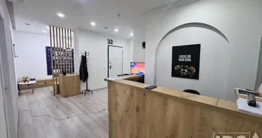 Office 110 m² in Tirana Municipality, Albania