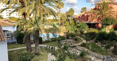 Dom 4 pokoi w Estepona, Hiszpania