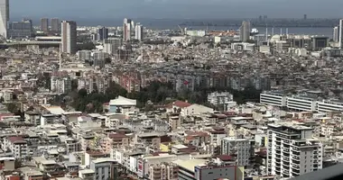 Квартира 4 комнаты в Борнова, Турция