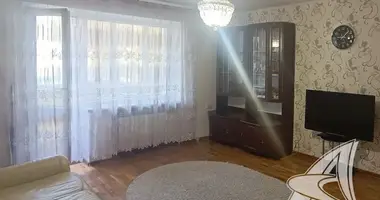 Apartamento 3 habitaciones en Muchaviecki sielski Saviet, Belarús