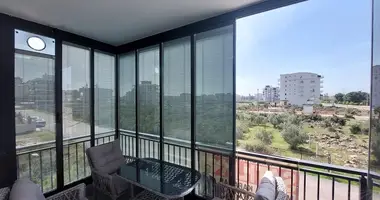 Apartamento 2 habitaciones en Dosemealti, Turquía