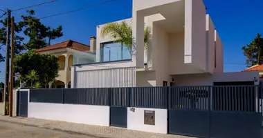 Дом 4 спальни в Almada, Португалия