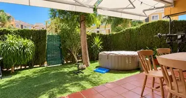 2 bedroom apartment in Mijas, Spain