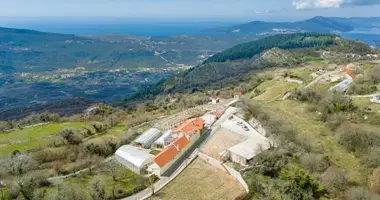 Grundstück in Mirac, Montenegro