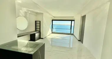 Дуплекс 8 комнат в Мезитли, Турция