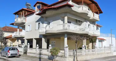 Cottage 5 bedrooms in Kallithea, Greece