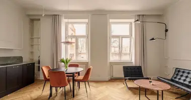 Wohnung 2 zimmer in Warschau, Polen